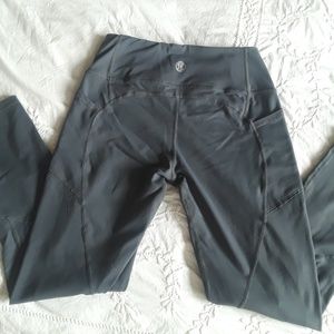 Til You Collapse Dark Gray Heart Booty Leggings